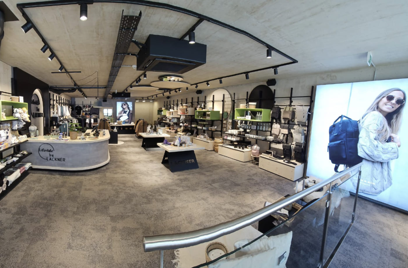 Servicestation Shop Gondel Bergstation Panoramabahn